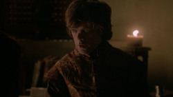 extant_GameOfThrones_2x04-GardenOfBones_4440