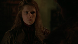 extant_GameOfThrones_2x04-GardenOfBones_4450