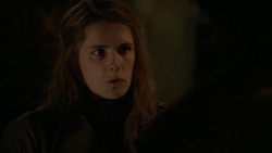 extant_GameOfThrones_2x04-GardenOfBones_4482