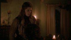 extant_GameOfThrones_2x04-GardenOfBones_4506