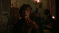 extant_GameOfThrones_2x04-GardenOfBones_4517