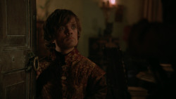 extant_GameOfThrones_2x04-GardenOfBones_4536