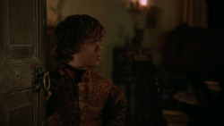 extant_GameOfThrones_2x04-GardenOfBones_4537