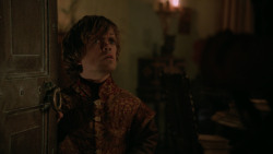 extant_GameOfThrones_2x04-GardenOfBones_4539