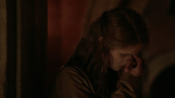 extant_GameOfThrones_2x04-GardenOfBones_4552