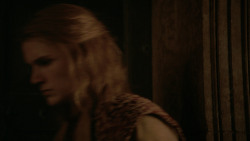extant_GameOfThrones_2x04-GardenOfBones_4574