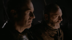 extant_GameOfThrones_2x04-GardenOfBones_4626