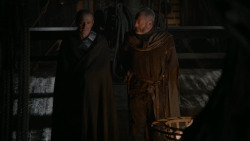 extant_GameOfThrones_2x04-GardenOfBones_4642