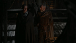 extant_GameOfThrones_2x04-GardenOfBones_4645
