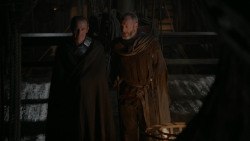 extant_GameOfThrones_2x04-GardenOfBones_4651