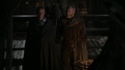 extant_GameOfThrones_2x04-GardenOfBones_4652