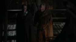 extant_GameOfThrones_2x04-GardenOfBones_4658