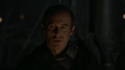 extant_GameOfThrones_2x04-GardenOfBones_4673