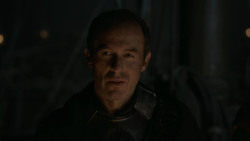 extant_GameOfThrones_2x04-GardenOfBones_4674