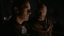 extant_GameOfThrones_2x04-GardenOfBones_4684