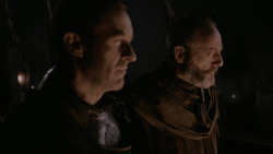 extant_GameOfThrones_2x04-GardenOfBones_4686