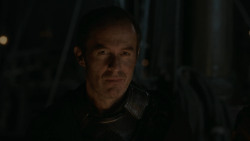 extant_GameOfThrones_2x04-GardenOfBones_4703