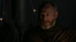 extant_GameOfThrones_2x04-GardenOfBones_4706