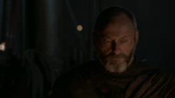 extant_GameOfThrones_2x04-GardenOfBones_4710
