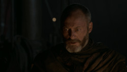 extant_GameOfThrones_2x04-GardenOfBones_4743