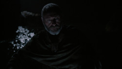 extant_GameOfThrones_2x04-GardenOfBones_4835