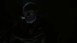 extant_GameOfThrones_2x04-GardenOfBones_4860