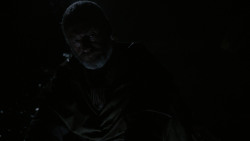 extant_GameOfThrones_2x04-GardenOfBones_4862