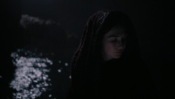extant_GameOfThrones_2x04-GardenOfBones_4877