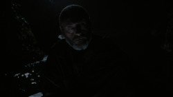 extant_GameOfThrones_2x04-GardenOfBones_4895