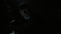 extant_GameOfThrones_2x04-GardenOfBones_4896