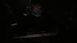 extant_GameOfThrones_2x04-GardenOfBones_4899