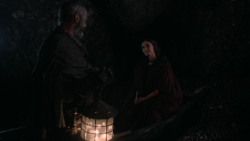extant_GameOfThrones_2x04-GardenOfBones_4942