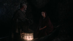 extant_GameOfThrones_2x04-GardenOfBones_4944