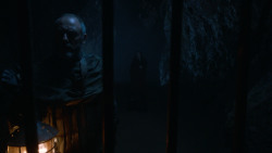 extant_GameOfThrones_2x04-GardenOfBones_5015