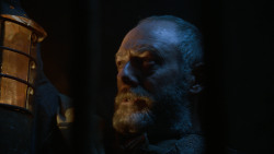 extant_GameOfThrones_2x04-GardenOfBones_5023