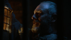 extant_GameOfThrones_2x04-GardenOfBones_5025