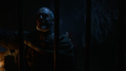 extant_GameOfThrones_2x04-GardenOfBones_5029