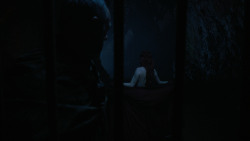 extant_GameOfThrones_2x04-GardenOfBones_5035