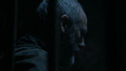 extant_GameOfThrones_2x04-GardenOfBones_5053