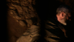 extant_GameOfThrones_2x04-GardenOfBones_5067