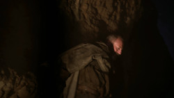 extant_GameOfThrones_2x04-GardenOfBones_5071