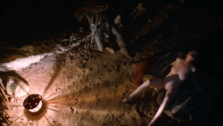extant_GameOfThrones_2x04-GardenOfBones_5094