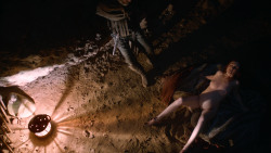 extant_GameOfThrones_2x04-GardenOfBones_5098