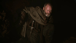 extant_GameOfThrones_2x04-GardenOfBones_5105