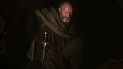 extant_GameOfThrones_2x04-GardenOfBones_5107