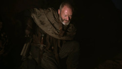 extant_GameOfThrones_2x04-GardenOfBones_5109