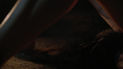 extant_GameOfThrones_2x04-GardenOfBones_5145