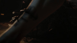 extant_GameOfThrones_2x04-GardenOfBones_5149