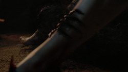 extant_GameOfThrones_2x04-GardenOfBones_5153