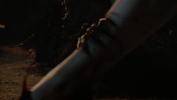 extant_GameOfThrones_2x04-GardenOfBones_5154